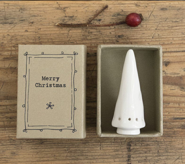 East of India Merry Christmas Tree