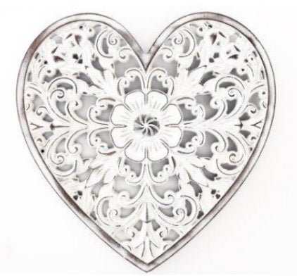 White Washed Heart Plaque image 0