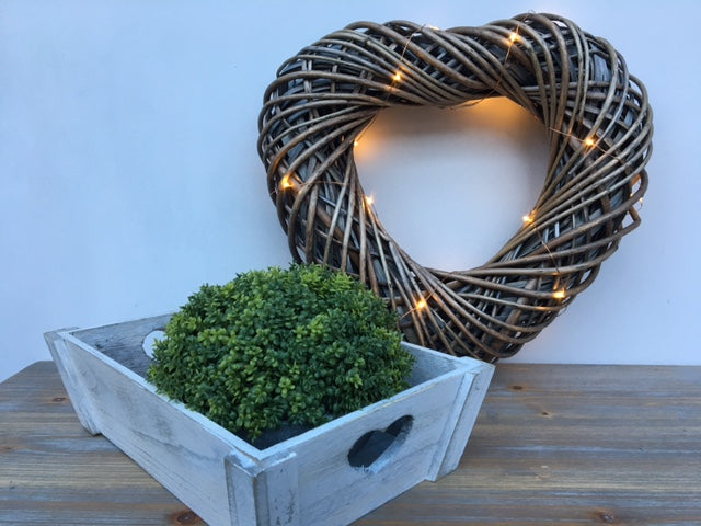 Wicker Heart - 30cm with lights image 1