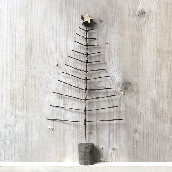 Rusty Wire Christmas Tree image 0