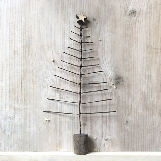 Rusty Wire Christmas Tree image 0