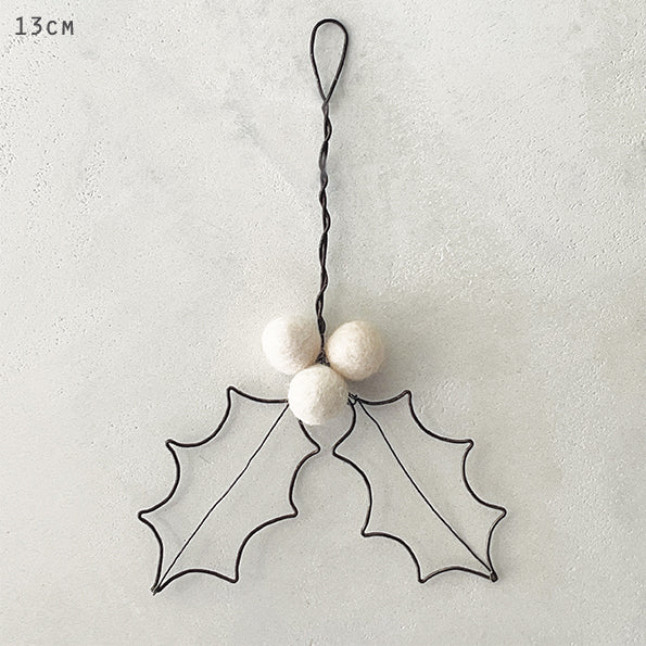Wire Holly Leaf image 1